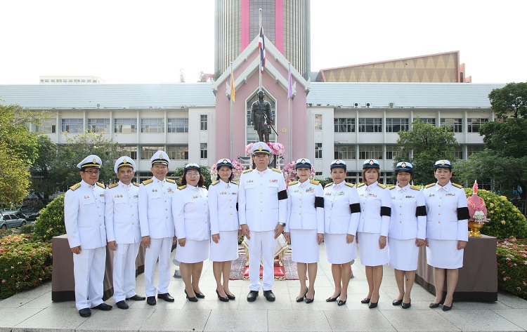 ธนาคารออมสินครบ 113 ปี จัดพิธีวางพานพุ่มและกิจกรรมส่งเสริมการออม