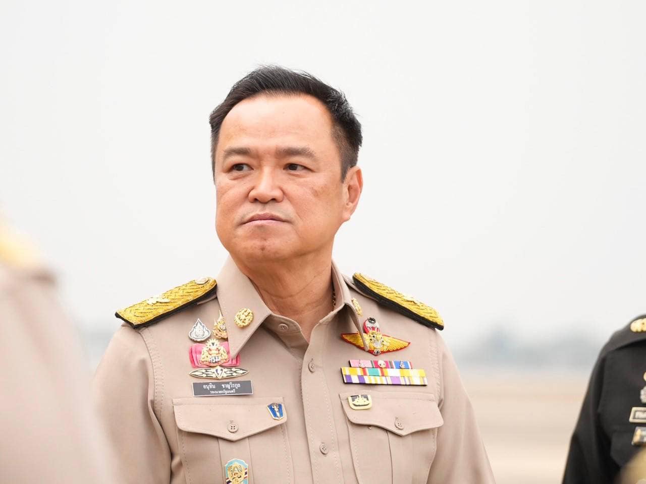 "มท.1" สั่ง "ผู้ว่าฯ" สแตนด์บาย 24ชม. พร้อมรับสถานการณ์แผ่นดินไหว ระวังอาฟเตอร์ช็อค  "ห้ามลา ห้ามขาด" 