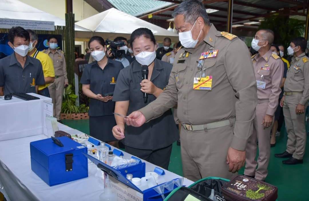 องคมนตรีร่วมงานครบรอบ 43 ปีศูนย์ศึกษาการพัฒนาเขาหินซ้อนเปิดงานนิทรรศการร่วมสมัย