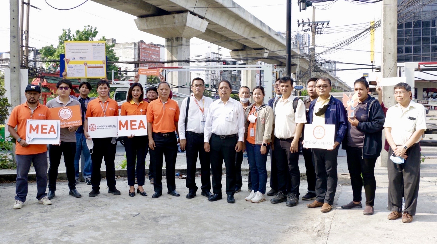 MEA ลงพื้นที่ติดตามโครงการก่อสร้างสายไฟฟ้าใต้ดินแนวรถไฟฟ้าสายสีเขียว แบริ่ง-บางปิ้ง