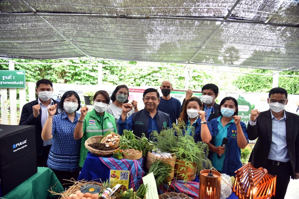 "อลงกรณ์" ลุย 595 โครงการเกษตรกรรมยั่งยืนในเมือง 62 จังหวัด 