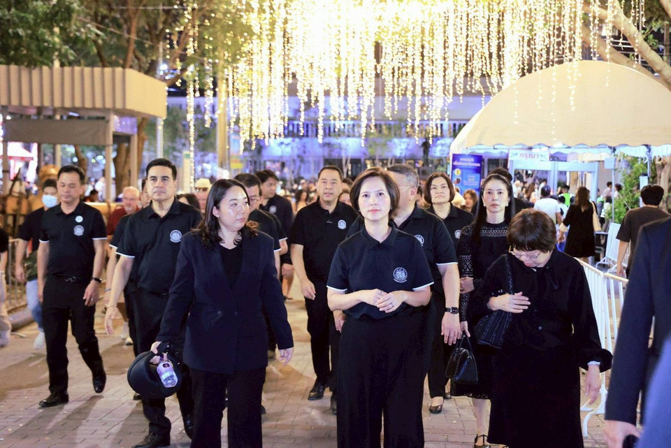 "ตรีนุช" ห่วงสู้รบไทย-กัมพูชายืดเยื้อ ประสาน 5 เสือแรงงานทุกจังหวัด ระดมโลหิตสำรองให้จนท. ผู้ใช้แรงงานมีส่วนร่วม