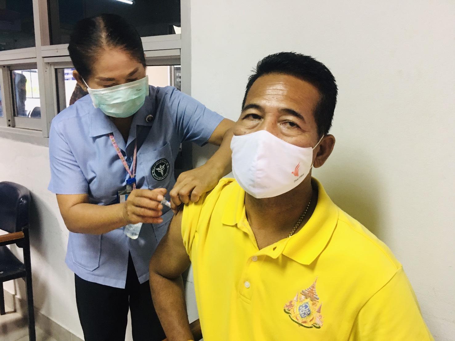 ด่านควบคุมโรคติดต่อระหว่างประเทศ  เร่งฉีดวัคซีนปชช.-เจ้าหน้าที่รัฐด่านชายแดน สกัดไข้หวัดใหญ่ 3 สายพันธุ์ 