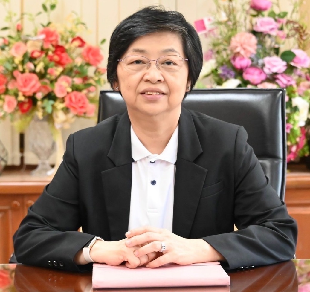 กรมบังคับคดีร่วมกับกรมสอบสวนคดีพิเศษ และสำนักงานยุติธรรมจังหวัดลงพื้นที่ตรวจสอบให้ความช่วยเหลือชาวบ้านอำเภอสว่างวีระวงศ์