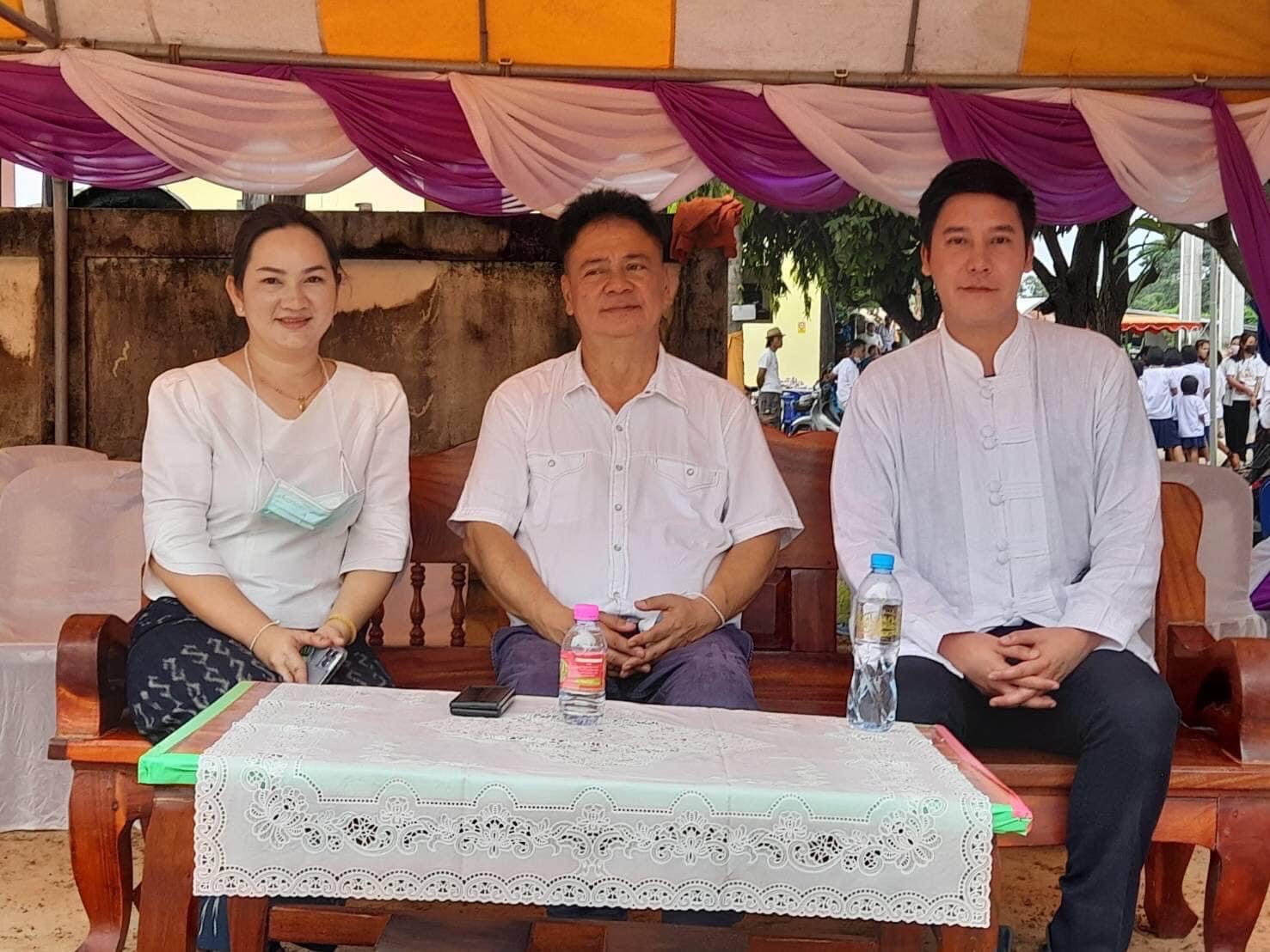 ชาวบ้านโคกล่ามร่วมทำบุญบวงสรวงเบิกเนตรพระมหาจักรพรรดิ์เวสสุวรรณ