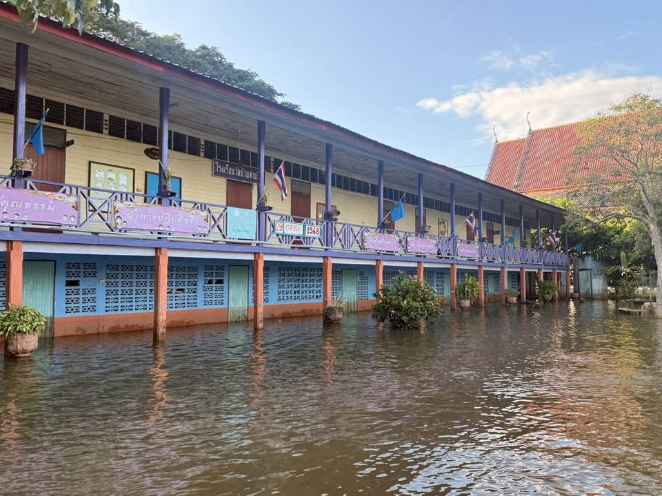 รองผู้ว่าฯ พิจิตร สั่งเร่งฟื้นฟูโรงเรียนหลังน้ำท่วม เตรียมพร้อมเปิดเทอม 3 พ.ย.นี้