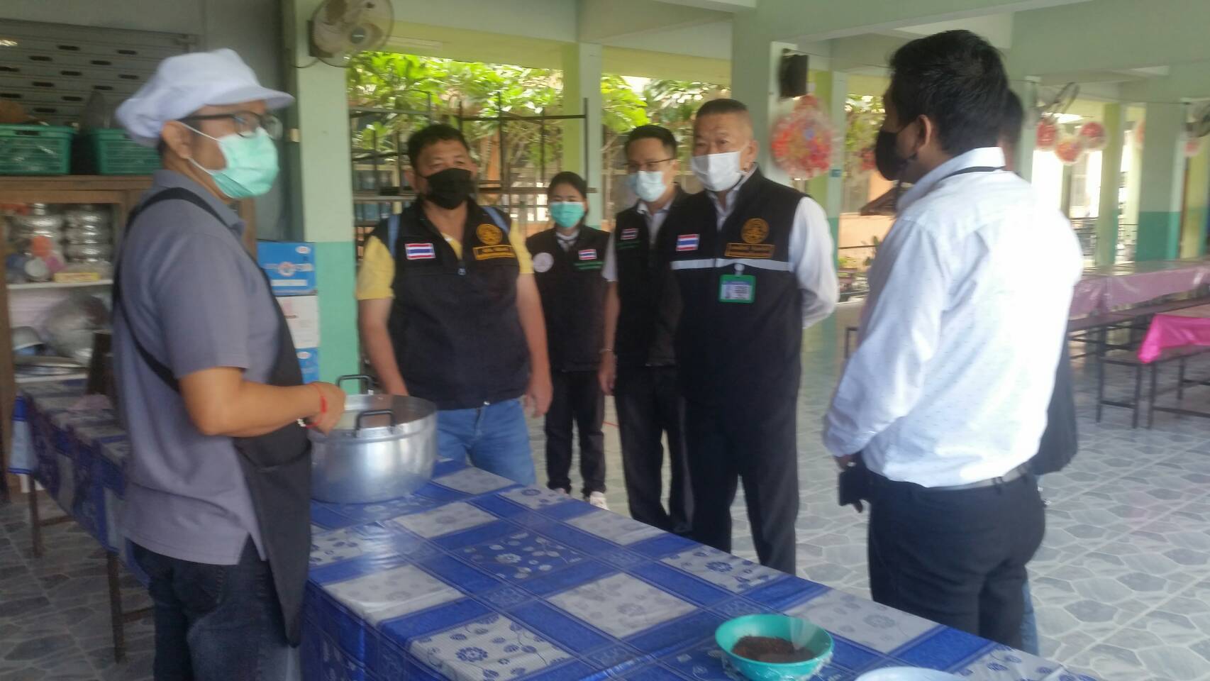 "นายกฝอ" นครแม่สอด ตรวจเยี่ยมโรงเรียน-เทศบาล ด้านสุขอนามัยป้องกันเชื้อ COVID19