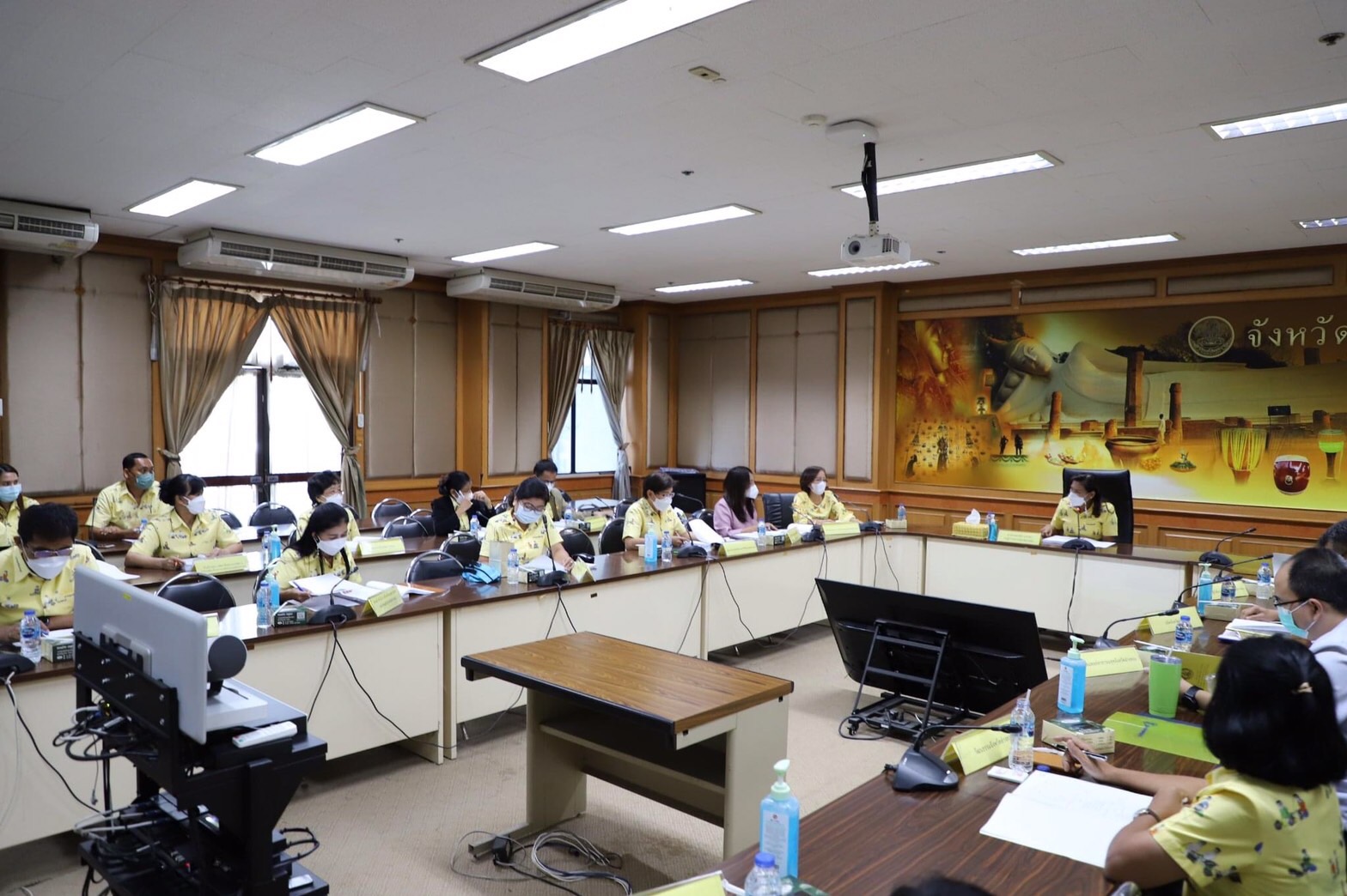 พม.อ่างทอง ประชุมอนุกรรมการคุ้มครองคนไร้ที่พึ่ง