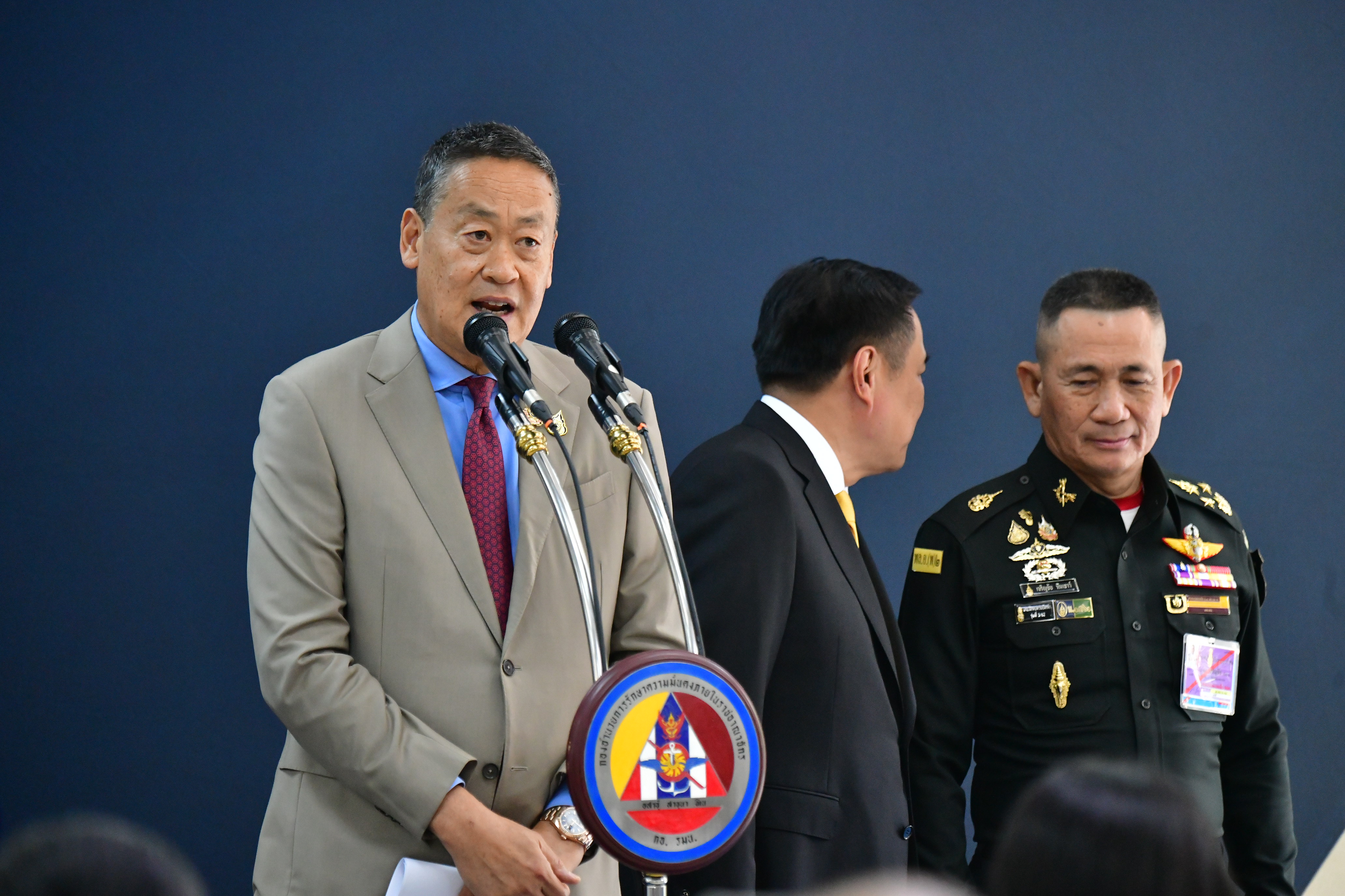 “นายกฯ”เผย กห. ยังไม่ส่งเรื่อง“เรือดำน้ำ” ให้ ครม.พิจารณา ชี้ตรวจละอียด ต้องถูกกฎหมาย บอกทำได้ใน ก.ย. ถ้ามีขั้นตอน