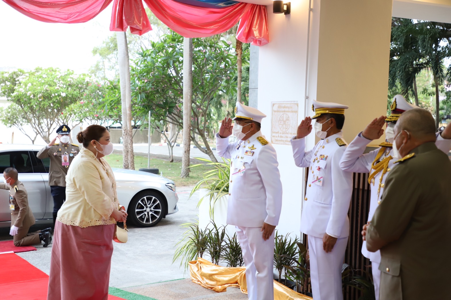 พระองค์เจ้าสิริภาจุฑาภรณ์ฯทรงเปิดนิทรรศการ "ผ้ายกพัตราภรณ์ล้ำค่า ภูษาสองแผ่นดิน" ที่มหาวิทยาลัยราชภัฎสุราษฎร์ธานี