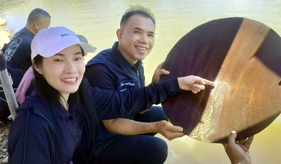 ผวจ.ประจวบฯ เยือนบางสะพาน หนุนร่อนทองบ้านป่าร่อน ดันท่องเที่ยวชุมชน