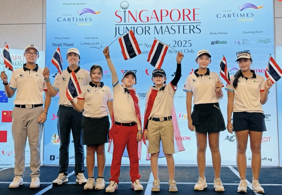 สองนักหวดเยาวชนไทยสุดปัง! "รัฐวิชญ์–บุญยนุช" ซิวรองแชมป์ SINGAPORE JUNIOR MASTERS 2025 ทัพไทยโชว์ฟอร์มเดือดทั้งทีม