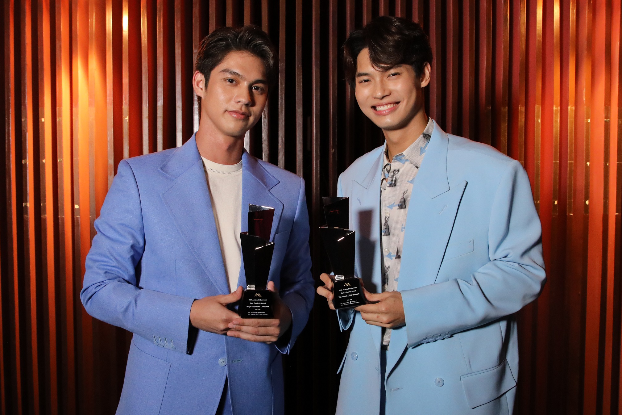 ฮอตข้ามประเทศ!!! “ไบร์ท-วิน” คว้ารางวัล “Asia Celebrity Award”งานประกาศรางวัลเกาหลีสุดยิ่งใหญ่ “AAA” ปี 2021