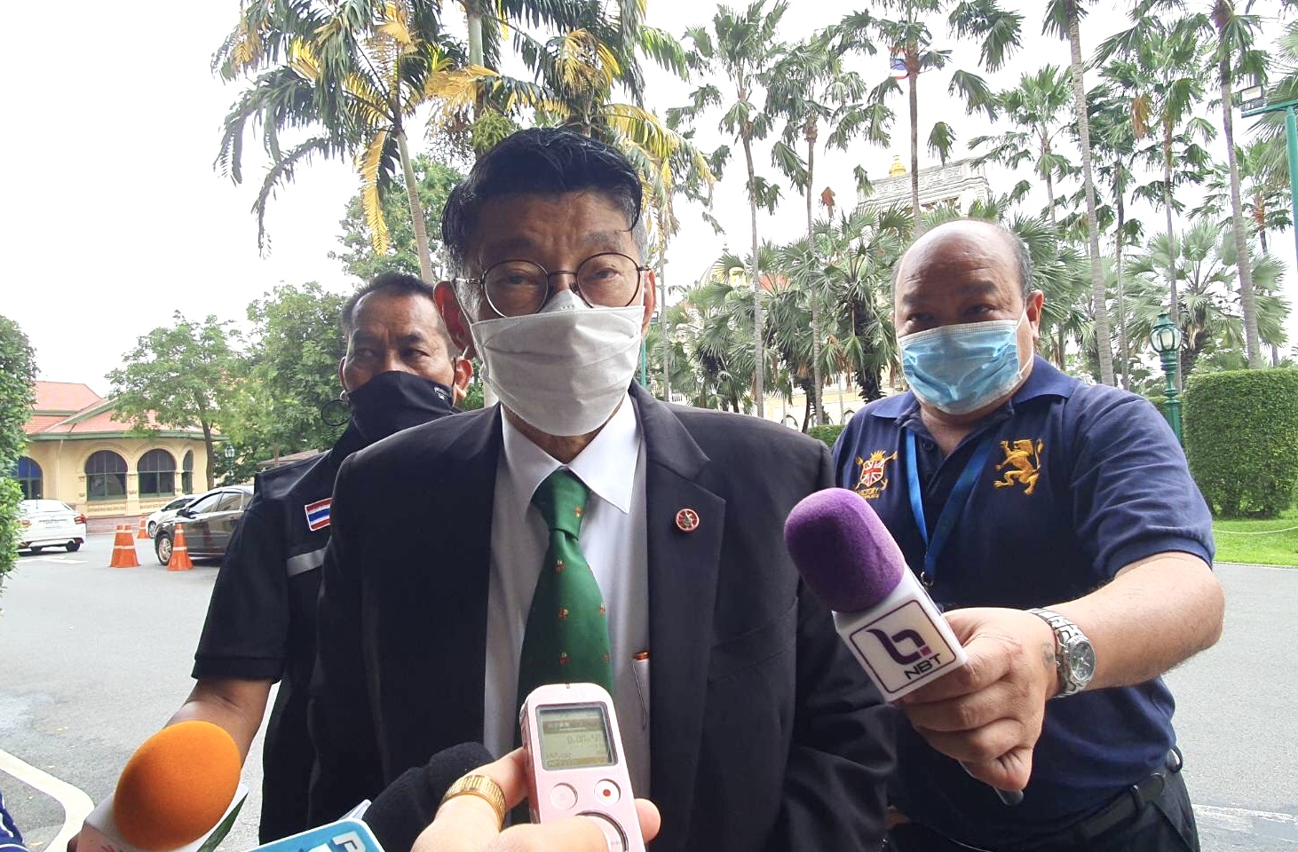 "วิษณุ" เผย "นายกฯ" ย้ำรมต. "พุธ-พฤหัสฯ" ให้ไปร่วมประชุมสภาฯบ้าง หลังเกิดปัญหาองค์ประชุมล่มบ่อย