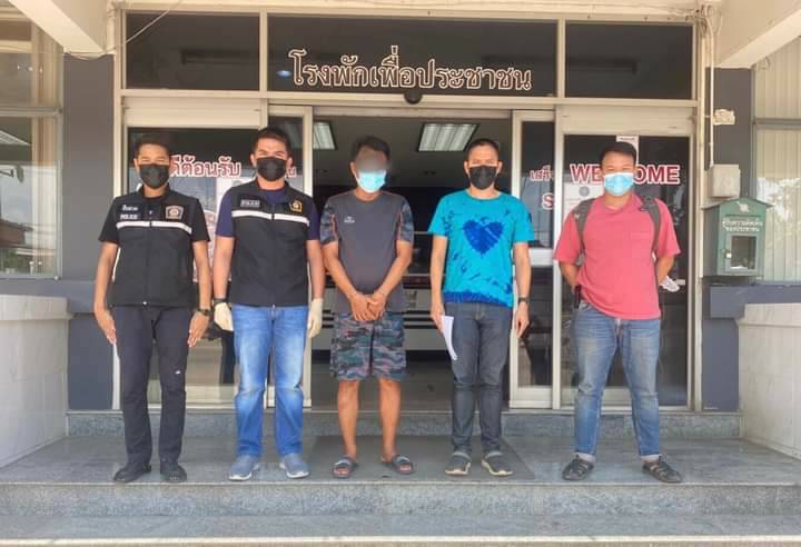ตร.อุตรดิตถ์ พร้อมชุดปราบปรามฯ  รวบผู้ต้องหาคดีลักทรัพย์หลังหลบหนีนาน 3 ปี 