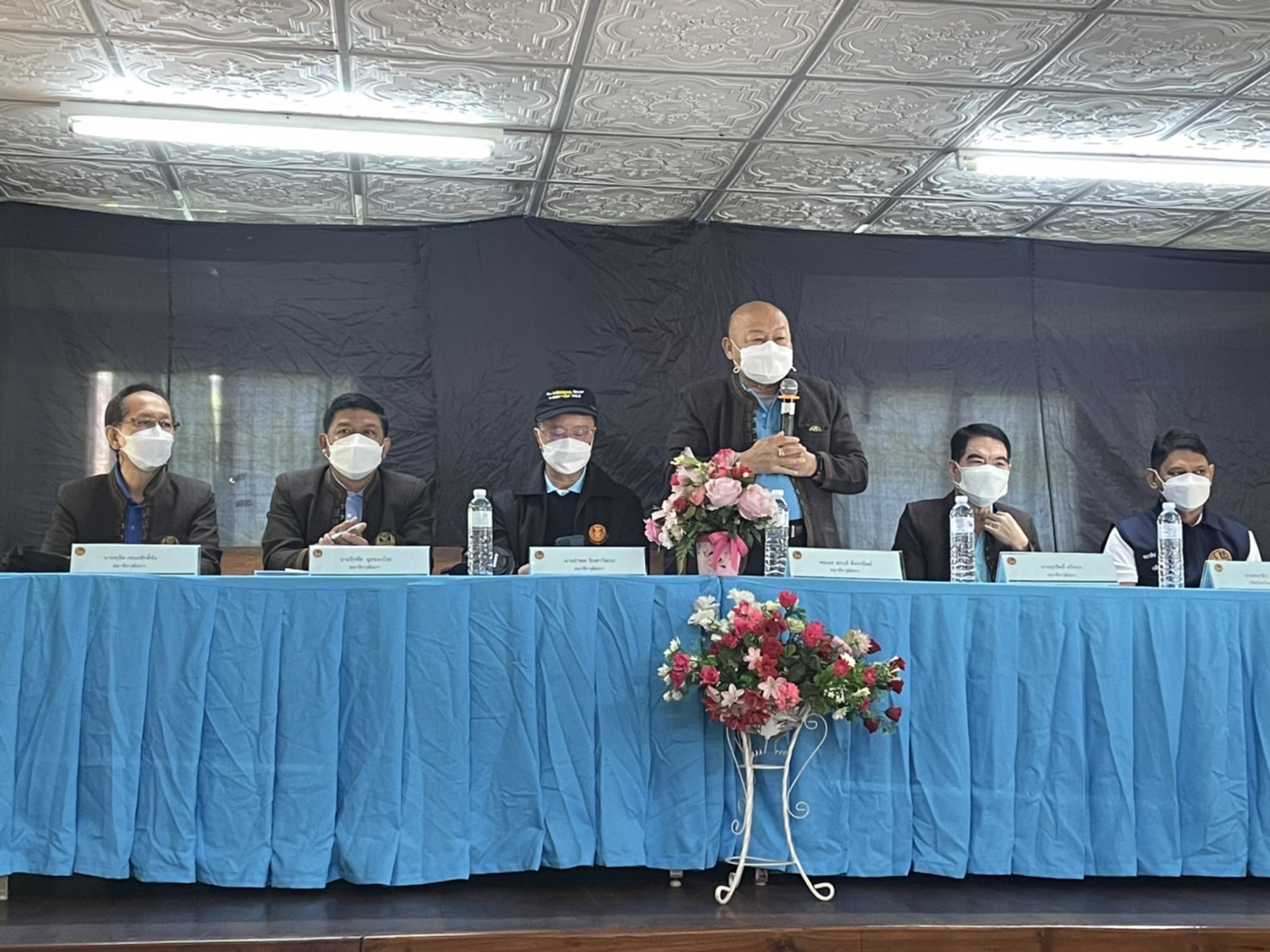 สว.ลงพื้นที่ ติดตามการดำเนินงาน “แม่ฮ่องสอนโมเดล”แก้ไขปัญหาหมู่บ้านที่ยังไม่มีไฟฟ้าใช้