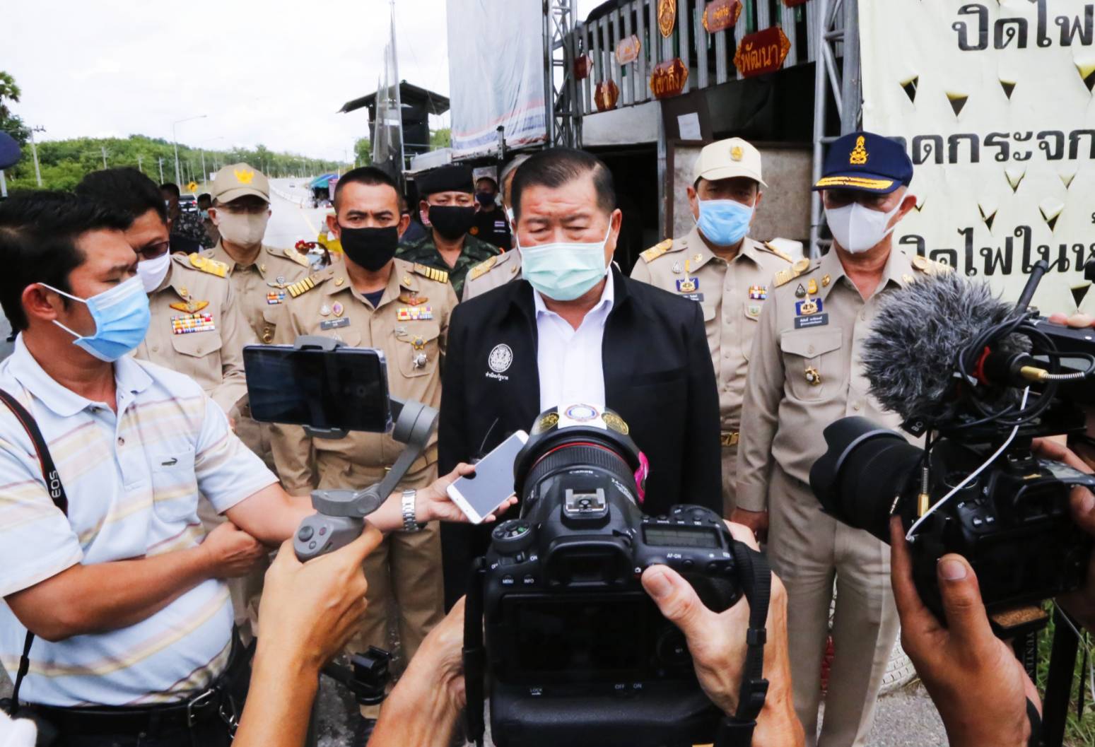  'นิพนธ์'ลุยยะลาติดตามแผนพัฒนาภาคใต้ ชูเศรษฐกิจชุมชนให้ปชช.มีรายได้