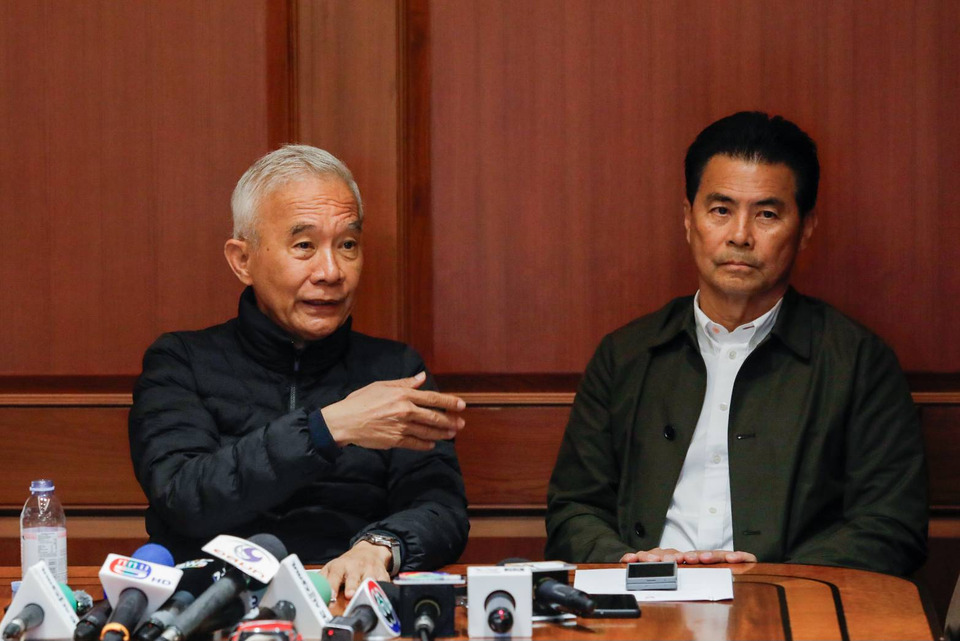 "สุวัจน์" แถลงมติ "ชาติพัฒนา" ไม่ส่งผู้สมัคร สส. เลือกตั้งปี69 ชี้ "3ขั้ว" แข่งดุไม่เอื้อพรรคเล็ก เปิดทาง "อดีตสส." ย้ายพรรค 