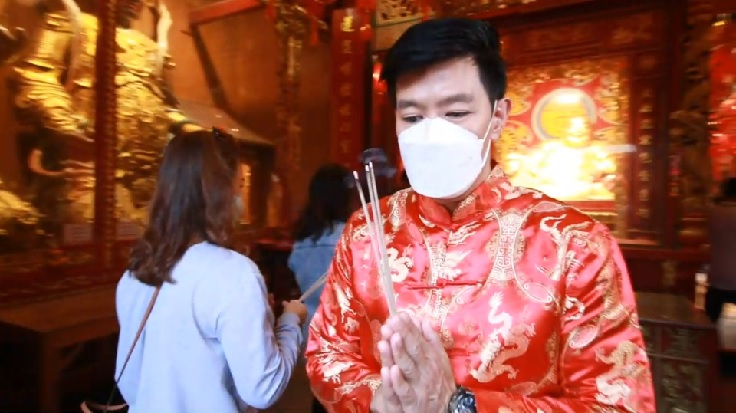 รายการ "ชีวิตพร้อมสุข" ประเดิมเทปแรกบุกเยาวราช  มูเตลูเสริมปังต้อนรับตรุษจีน