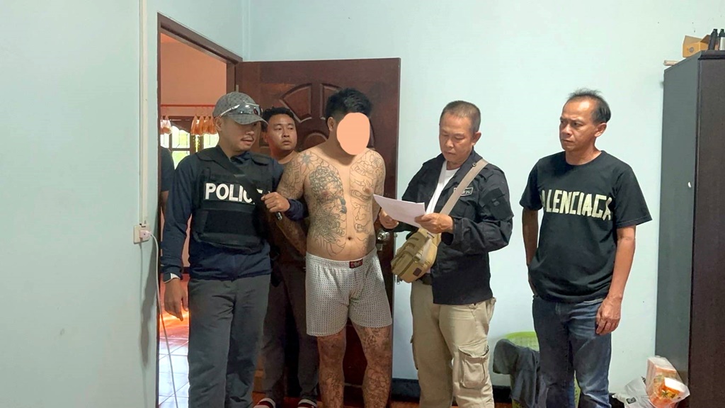 ตำรวจ สภ.นิคมพัฒนา รวบมือยิงเด็ก 14 หลังหนีกบดานนานนับปี