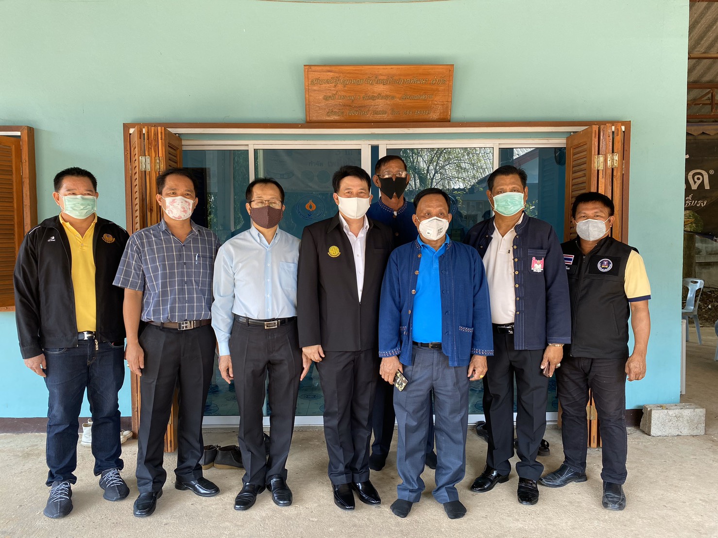 ประชุมหารือแนวทางในการช่วยเหลือการขอรับการสนับสนุนงบจากภาครัฐ จัดสร้างห้องเย็นของสหกรณ์ผู้ปลูกหอมหัวใหญ่บ้านกาดพัฒนา จำกัด