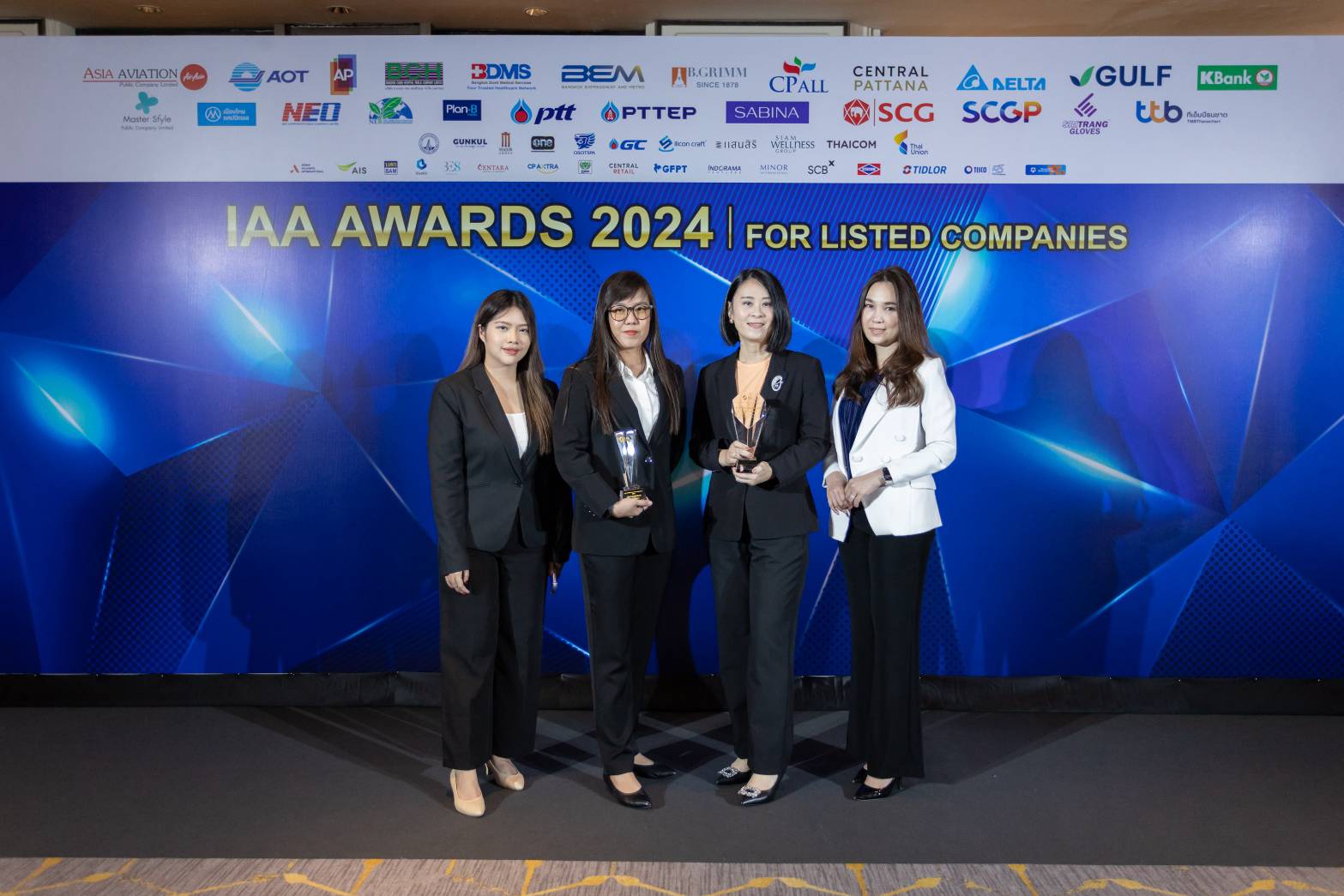 บี.กริม เพาเวอร์ คว้า 2 รางวัล จากเวที IAA Awards 2024  สะท้อนความเชื่อมั่นจากนักวิเคราะห์ กองทุน สู่การเติบโตอย่างยั่งยืนเคียงข้างสังคมไทย 