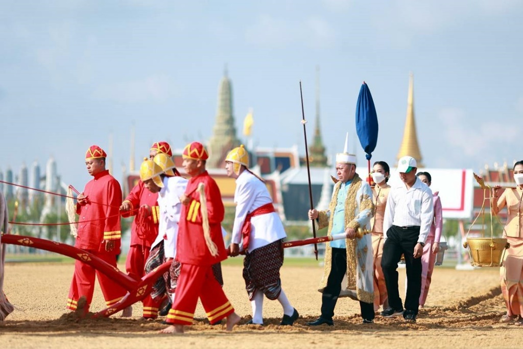 เกษตรฯ ซ้อมใหญ่พระราชพิธีพืชมงคลจรดพระนังคัลแรกนาขวัญรอบแรก