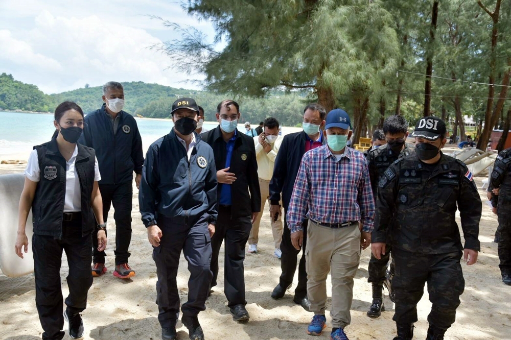 อธิบดีดีเอสไอ ลุยพื้นที่ภูเก็ตตามความคืบหน้าคดีบุกรุกชายหาดเลพัง-ลายัน 178 ไร่