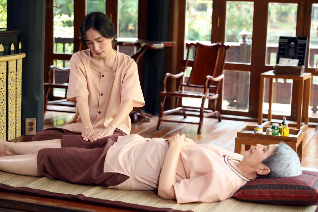 ไทยพีบีเอส จับมือสตาร์ฟีนิกซ์ ผลิตละครน้ำดีส่งเสริมอาชีพเรื่อง “รู้จักพี่ยาใจไหม ?” สร้าง Soft Power หนุนอาชีพหมอนวดไทย