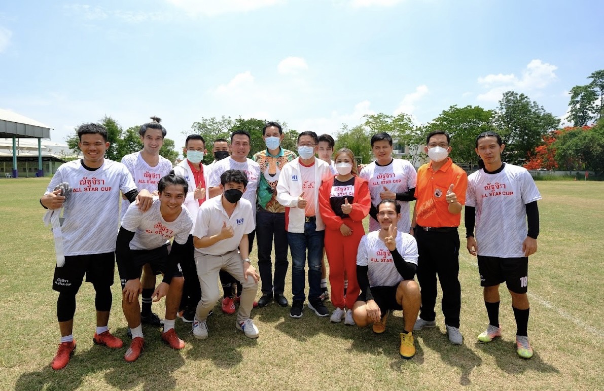  ม่วนมาก 'เม ณัฐจิรา' นำทีมระเบิดศึกฟุตบอลดารา 'อ๊อฟ-เบิ้ล-อ้น-นนท์'