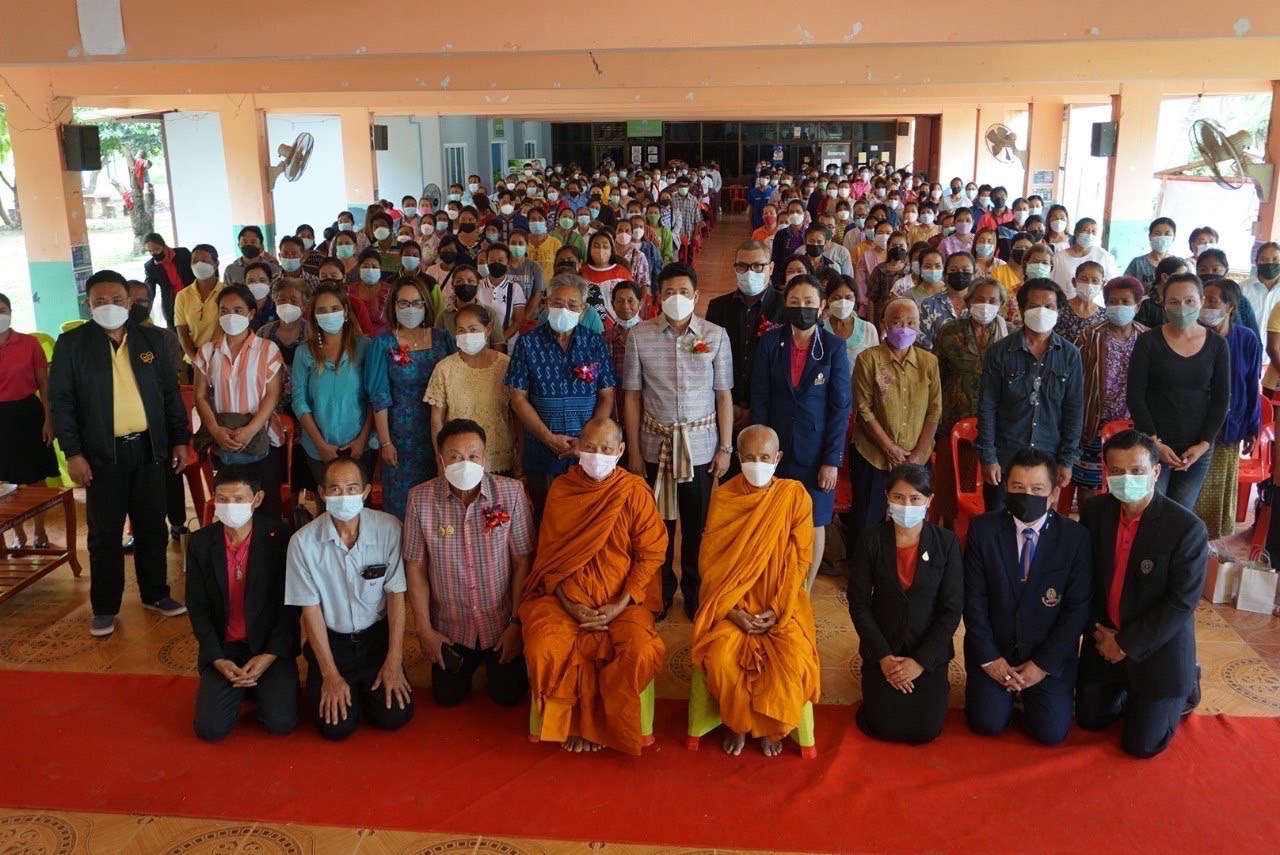 ที่ปรึกษารมว.ศธ.ติดตามการเปิดเรียนในโรงเรียน 4อำเภอของอุบลราชธานี