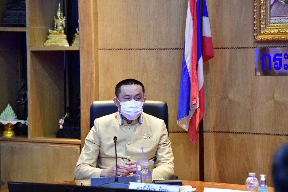 "ศักดิ์สยาม" ติดตามผลประเมินคุณภาพรถไฟสายสีแดง ยกระดับมาตรฐานบริการ เน้นรวดเร็ว ปลอดภัย ประหยัด ลดค่าครองชีพ