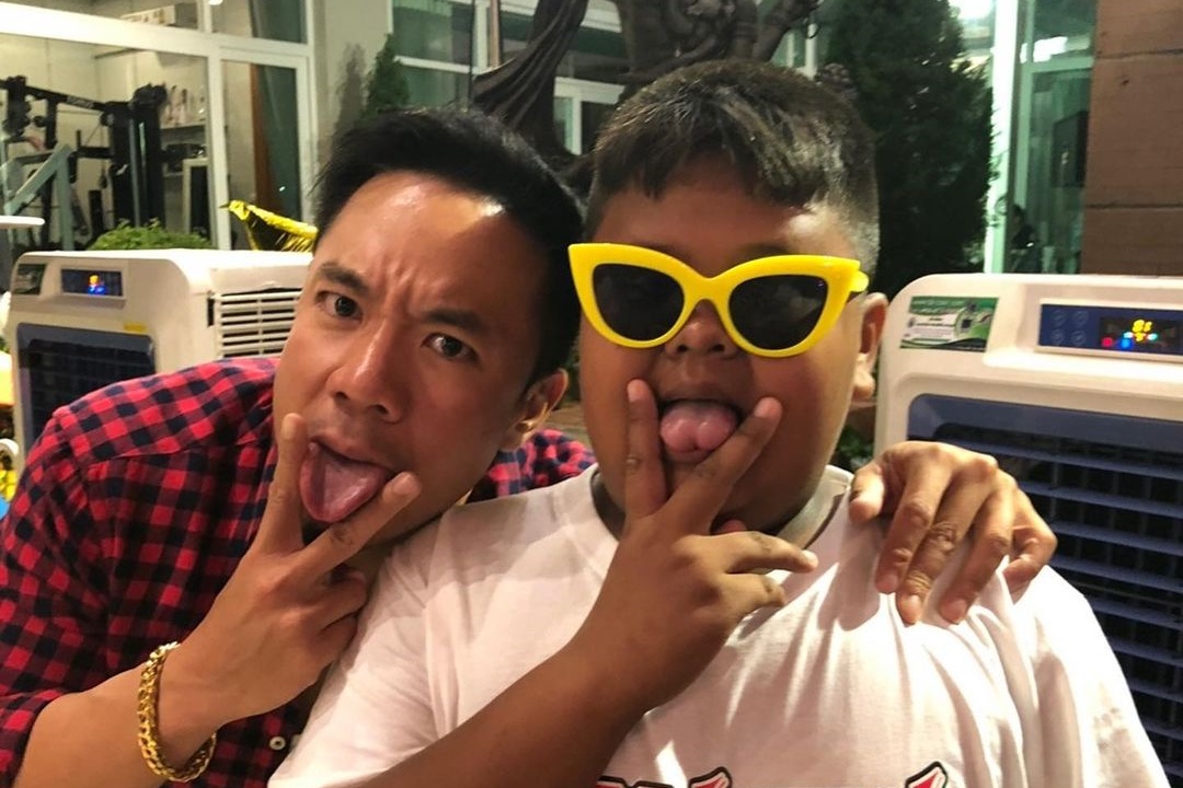 "ดีเจภูมิ" ร่วมอาลัย "น้องวิว" ขอให้หลับให้สบายนะน้องชาย