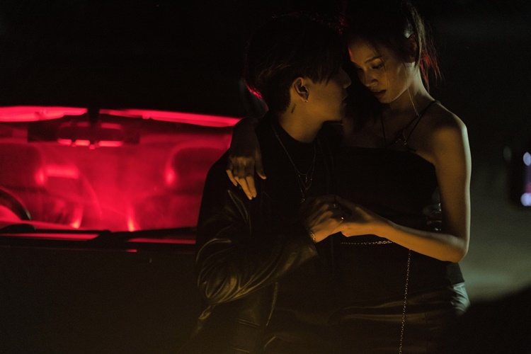 “MEYOU” ตื่นเต้น ชวน “KHAN Thaitanium” แจม “สร่าง (SOBER)” ปล่อยอารมณ์ร่วมไปพร้อมกัน
