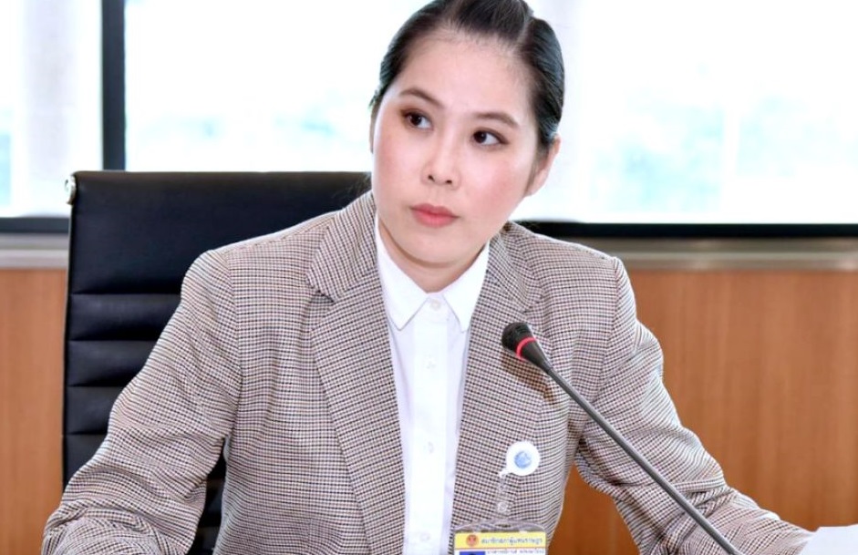 "ศาลฎีกา"เลื่อนนัดฟังคำพิพากษา'ธณิกานต์' ส.ส.พปชร.คดีเสียบบัตรแทนกันในการประชุมสภา