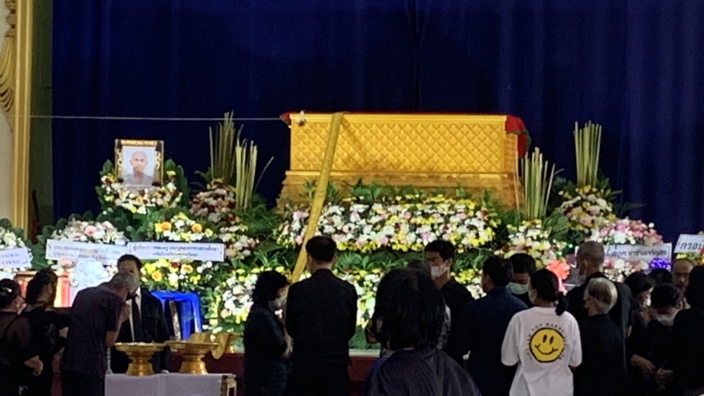 ประชาชน ฐานเสียง นับร้อยร่วมส่งดวงวิญญาณ บิดาอดีตรองนายก อบต.บางระกำ 