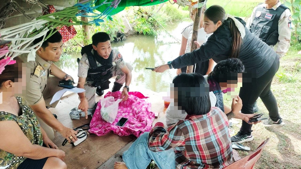 กระท่อมแทบพัง! บุกจับวงพนันท่ามะกา รวบได้ 6 หนีอีกเพียบ