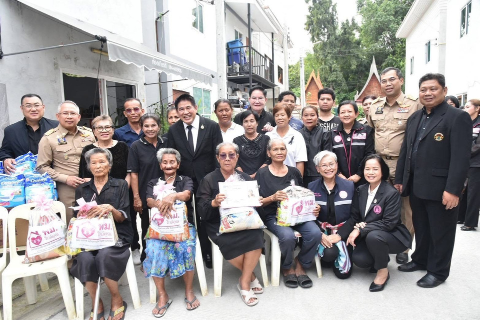 “ธรรมนัส–อัครา” มอบบ้านมั่นคง 59 หลัง เดินหน้าแก้กฎ–ลดดอก–เพิ่มงบ ช่วยคนฐานรากทั่วประเทศ