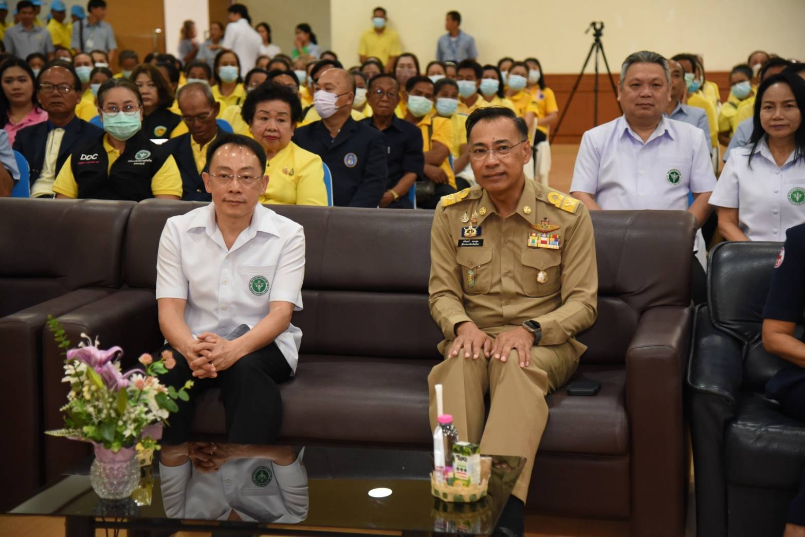 ยโสธรจัดโครงการพาหมอไปหาประชาชน เฉลิมพระเกียรติที่รพ.สมเด็จพระยุพราชเลิงนกทา อำเภอเลิงนกทา
