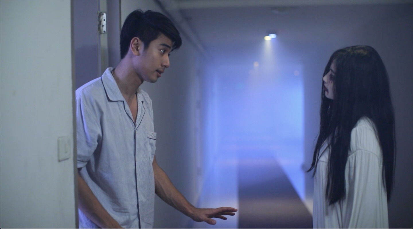 ยอมใจ'ก้อย อรัชพร'สลัดลุคสวยแต่งหน้าเละปลอมเป็นผีถามหนุ่มๆเห็นแบบนี้ยังจะชอบไหม ???