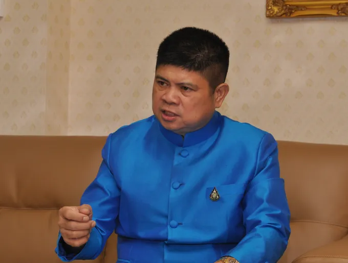 “แรมโบ้”ล้อคำนายเก่า บอกผ่านมา 14 ปี เด็กไทยไม่เห็นเผด็จการรัฐสภา