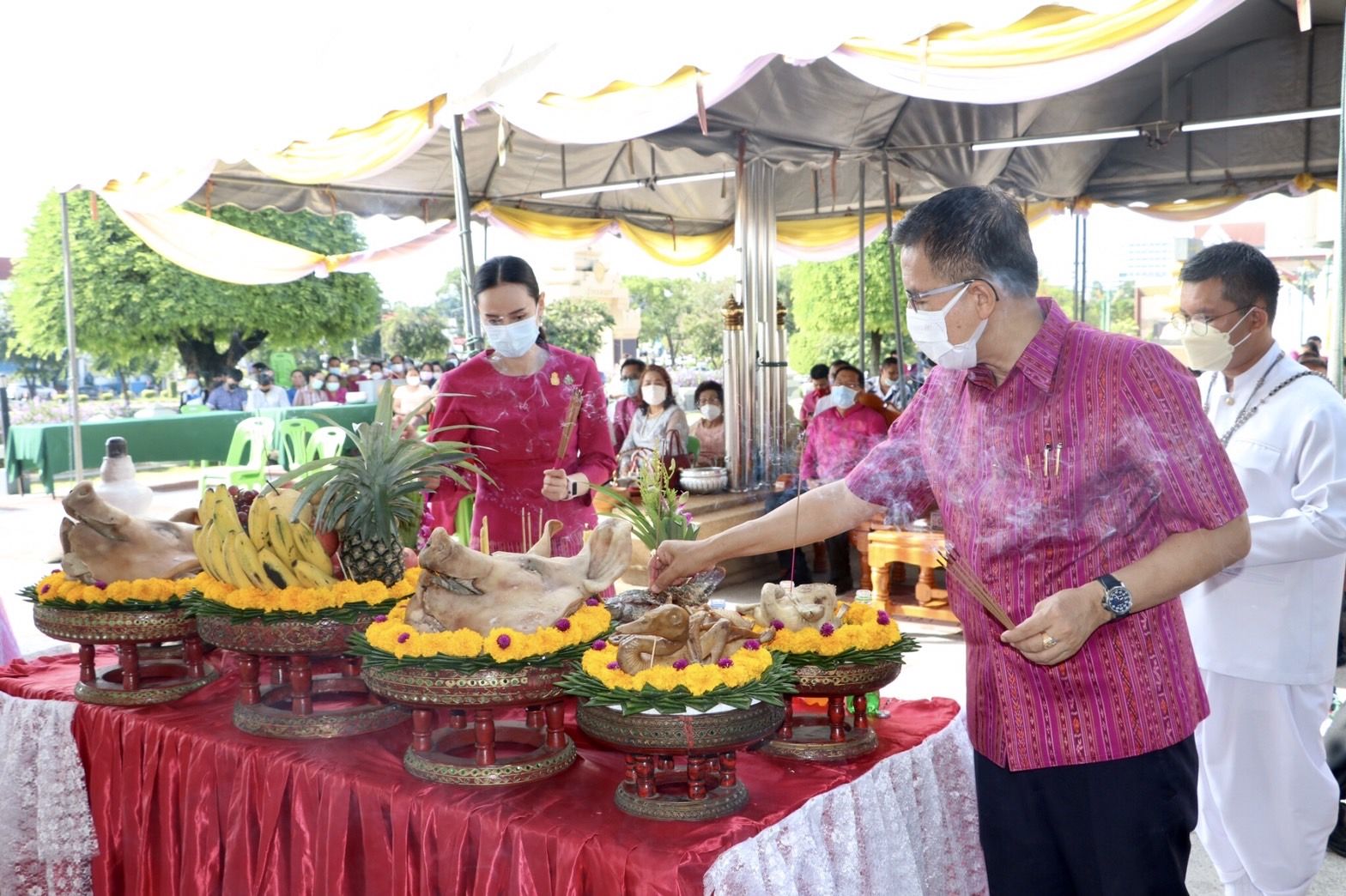 ร้อยเอ็ดจัดงานบุญซำฮะและสักการะเจ้าพ่อหลักเมืองประจำปี