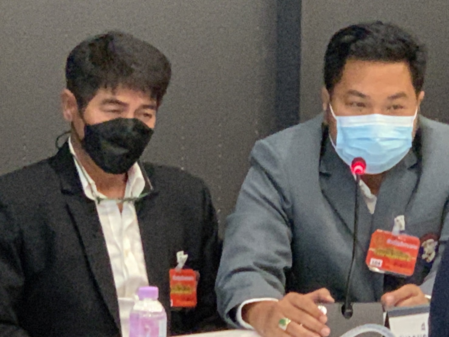 “เพชฌฆาตหน้าหยก” บุกสภาร้อง “บุญลือ” เปิดเป๋าตังค์กองสลาก ช่วยสมาคมกีฬามวยไทยนายขนมต้ม 