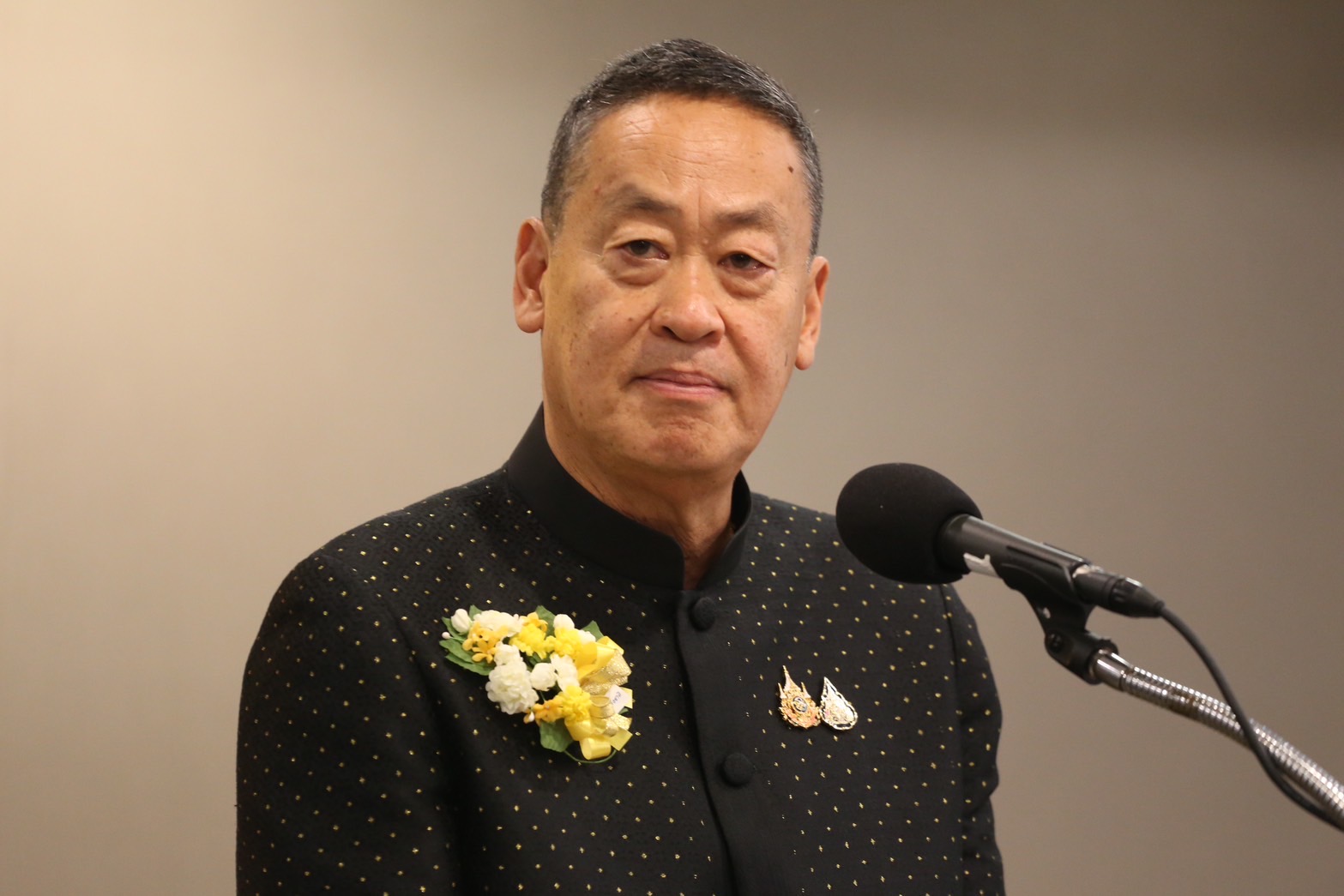 “เศรษฐา” ถาม “กฤษฎีกา-วิษณุ” รมต.เสนอตั้งปลัดได้หรือไม่ “อนุทิน” ขอแนวทางชัดเจนหวั่นคุยไม่รู้เรื่องแบบมท.