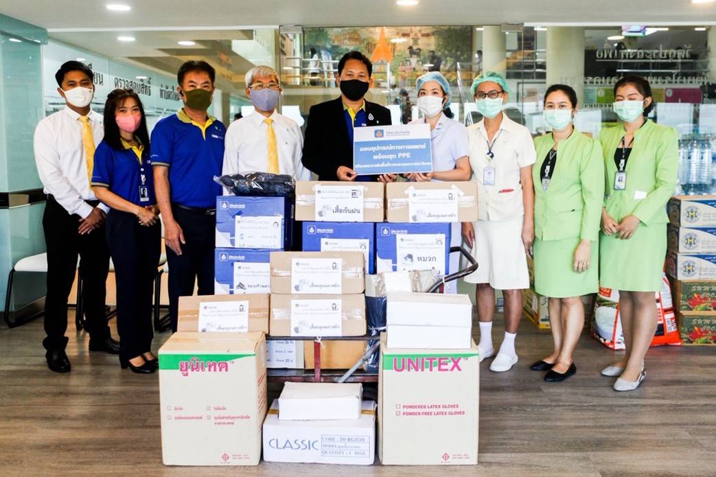 วิริยะประกันภัย ร่วมใจสู้ภัยโควิด มอบชุด PPE บุคลากรแพทย์โรงพยาบาลในพื้นที่ภาคกลางและภาคตะวันตก