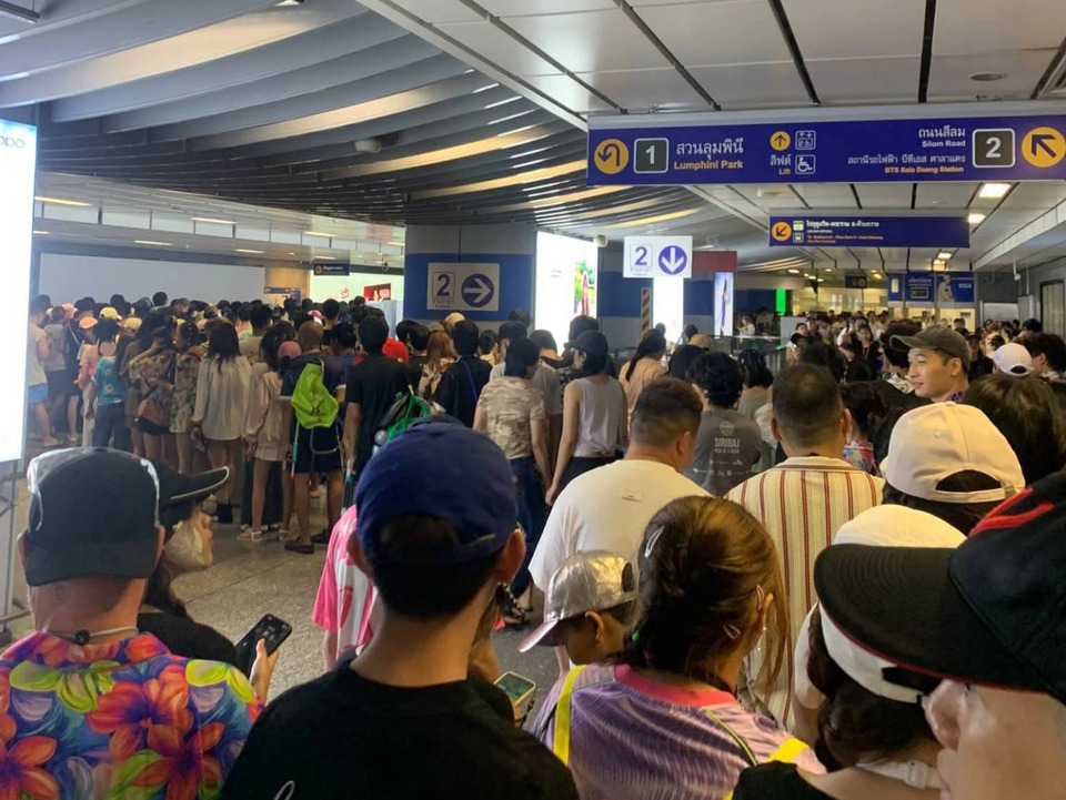 ขร. เผยยอดใช้ระบบรางวันสงกรานต์ รวม1.23 ล้านคน-เที่ยว  รถไฟฟ้าคนแน่นพุ่ง 1.14 ล้านคน-เที่ยว