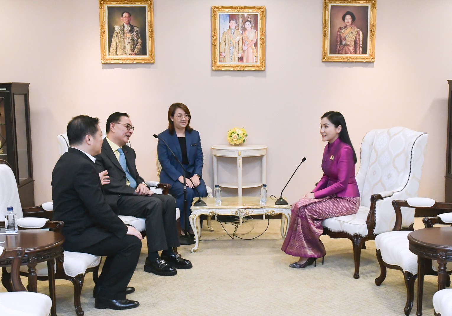 “นฤมล” เผย บ.ผลิตรถยนต์ไฟฟ้า NETA สนใจทำโครงการสนับสนุนสวัสดิการและยกระดับคุณภาพชีวิตของข้าราชการไทย