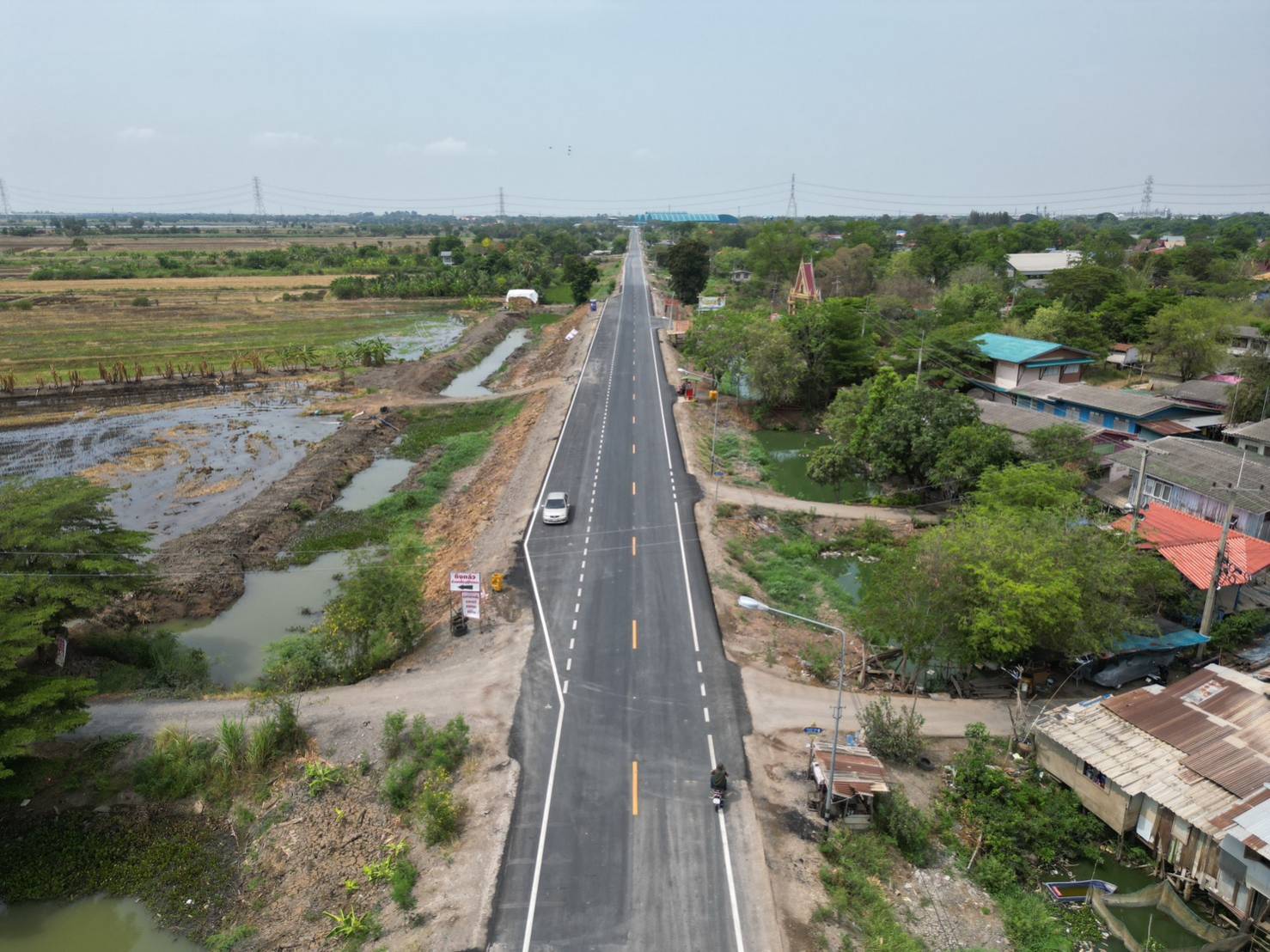 “กรมทางหลวงชนบท” เพิ่มความปลอดภัยให้ปชช.ลุยซ่อมถนน อ.บางปะอิน หลังพายุเตี้ยนหมู่ถล่ม
