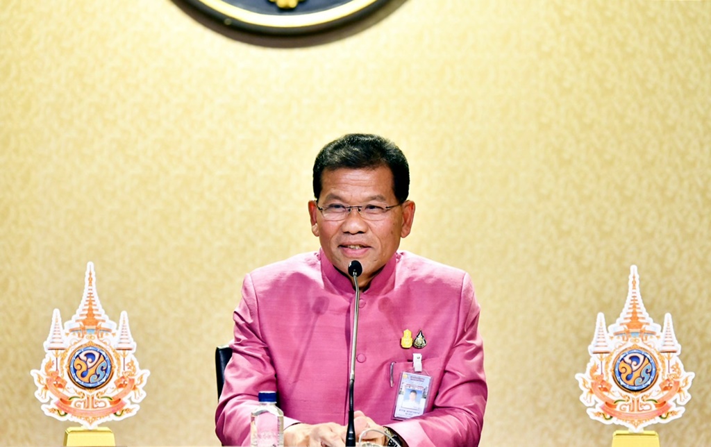 ครม.ไฟเขียวลาอุปสมบท-บวชชีฯ เฉลิมพระเกียรติ "ในหลวง" ไม่ถือเป็นวันลาราชการ