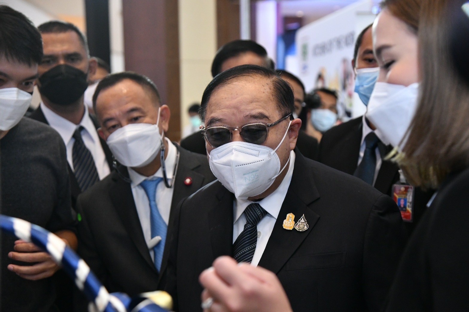 "บิ๊กป้อม" เตรียมต่อสายตรง แสดงความยินดี "วอลเลย์บอลหญิงทีมชาติไทย" 